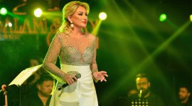 saray-konserine-cikan-muazzez-ersoy-sahne-fiyatinin-altinda-ucret-aldik-749759-5.jpg